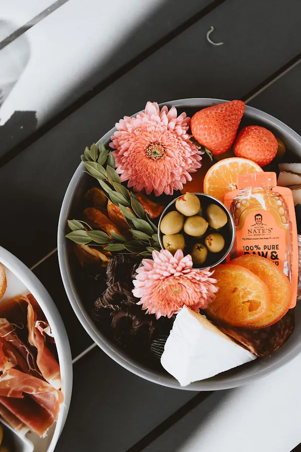 food, tableware, fruit, ingredient, produce, cut flowers