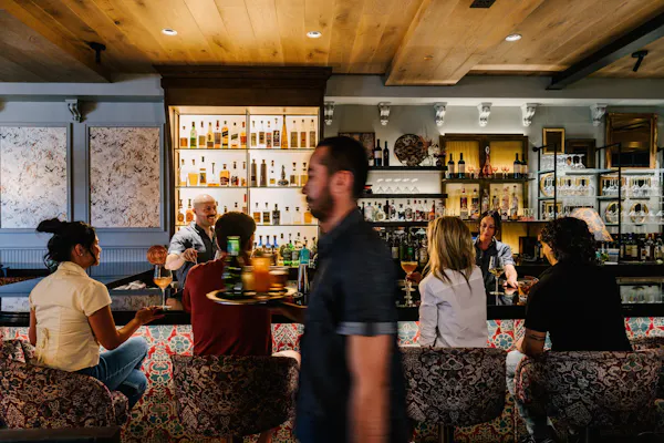 alcoholic drink, bar, customer, barware, liquor, restaurant