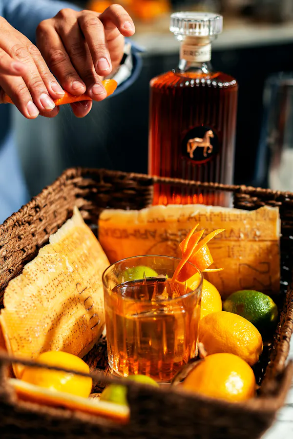 alcoholic drink, liquor, tableware, bottle, alcohol, barware