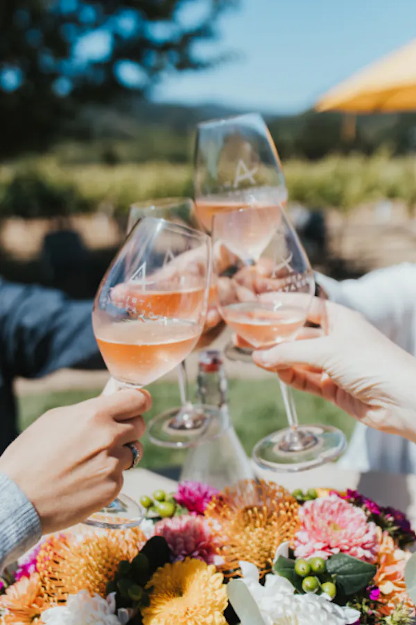 tableware, stemware, drinkware, champagne glass, wine glass, barware