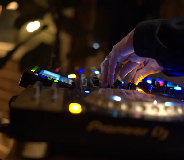 electronic device, entertainment, electronics, audio equipment, technology, cdj