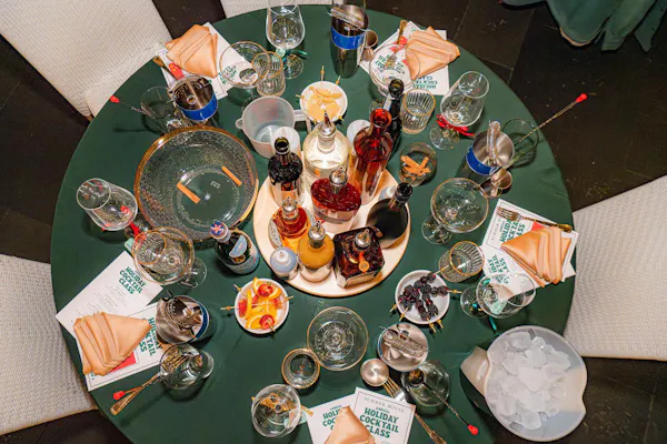drinkware, tableware, table, furniture, stemware, tablecloth