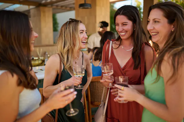 smile, happiness, alcoholic drink, event, summer, tableware