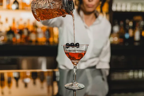 alcoholic drink, liquor, tableware, drinkware, barware, alcohol