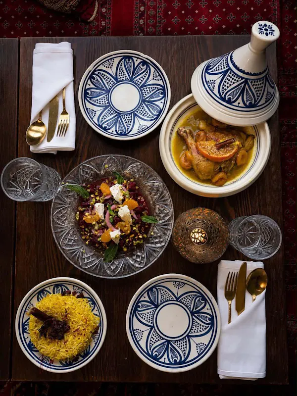tableware, dishware, serveware, plate, food, porcelain