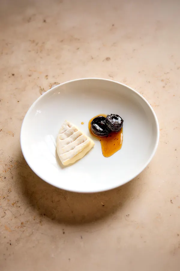 food, ingredient, tableware, dishware, serveware, plate