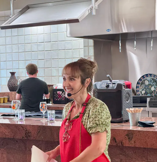 cooking, kitchen, food, cook, apron, countertop