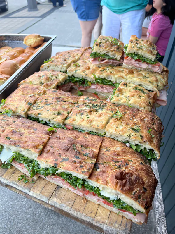 food, ingredient, finger food, leaf vegetable, recipe, fast food
