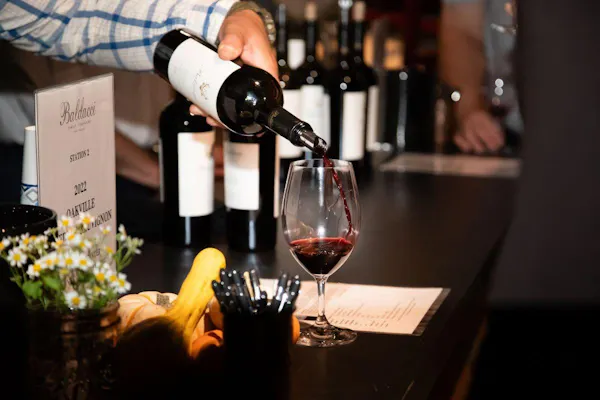 bottle, drinkware, alcoholic drink, tableware, barware, alcohol
