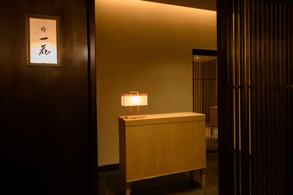 wood, fixture, building, wall, amber, flooring