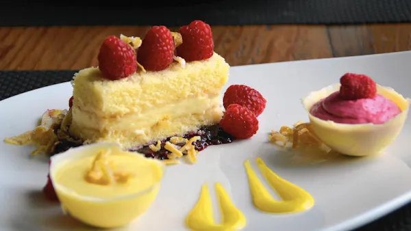 food, tableware, dishware, ingredient, recipe, plate