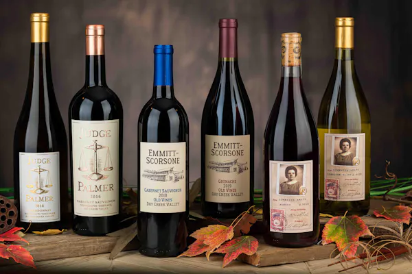 bottle, glass bottle, ingredient, dessert wine, liquid, drink