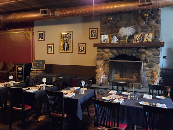 furniture, chair, table, restaurant, kitchen & dining room table, barware