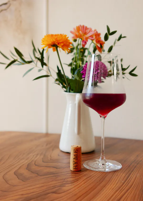 flower, tableware, table, plant, drinkware, vase