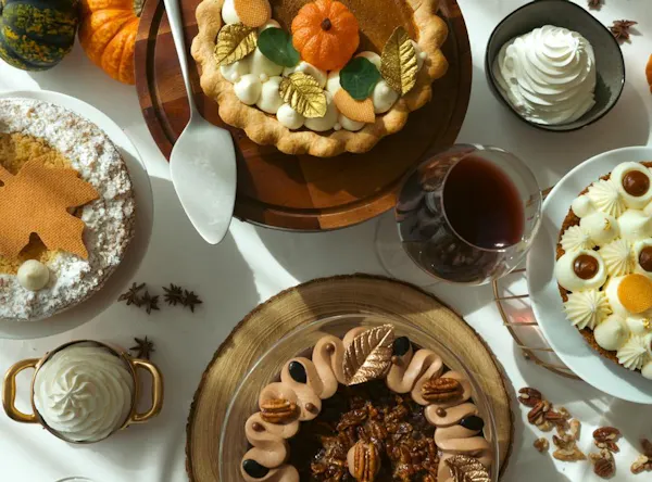 food, tableware, fruit, ingredient, cake, produce