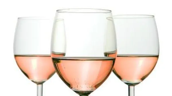 drinkware, liquid, stemware, fluid, barware, drink