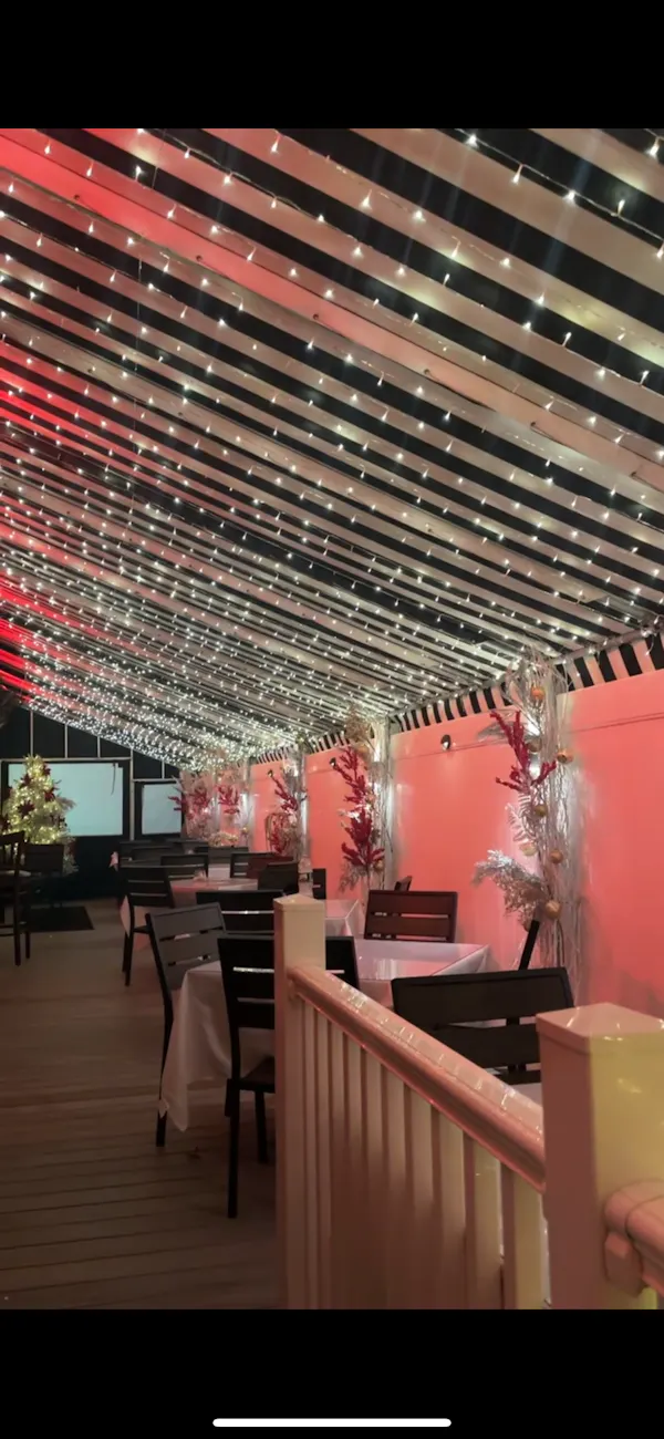 flooring, automotive design, ceiling, event, hall, chair