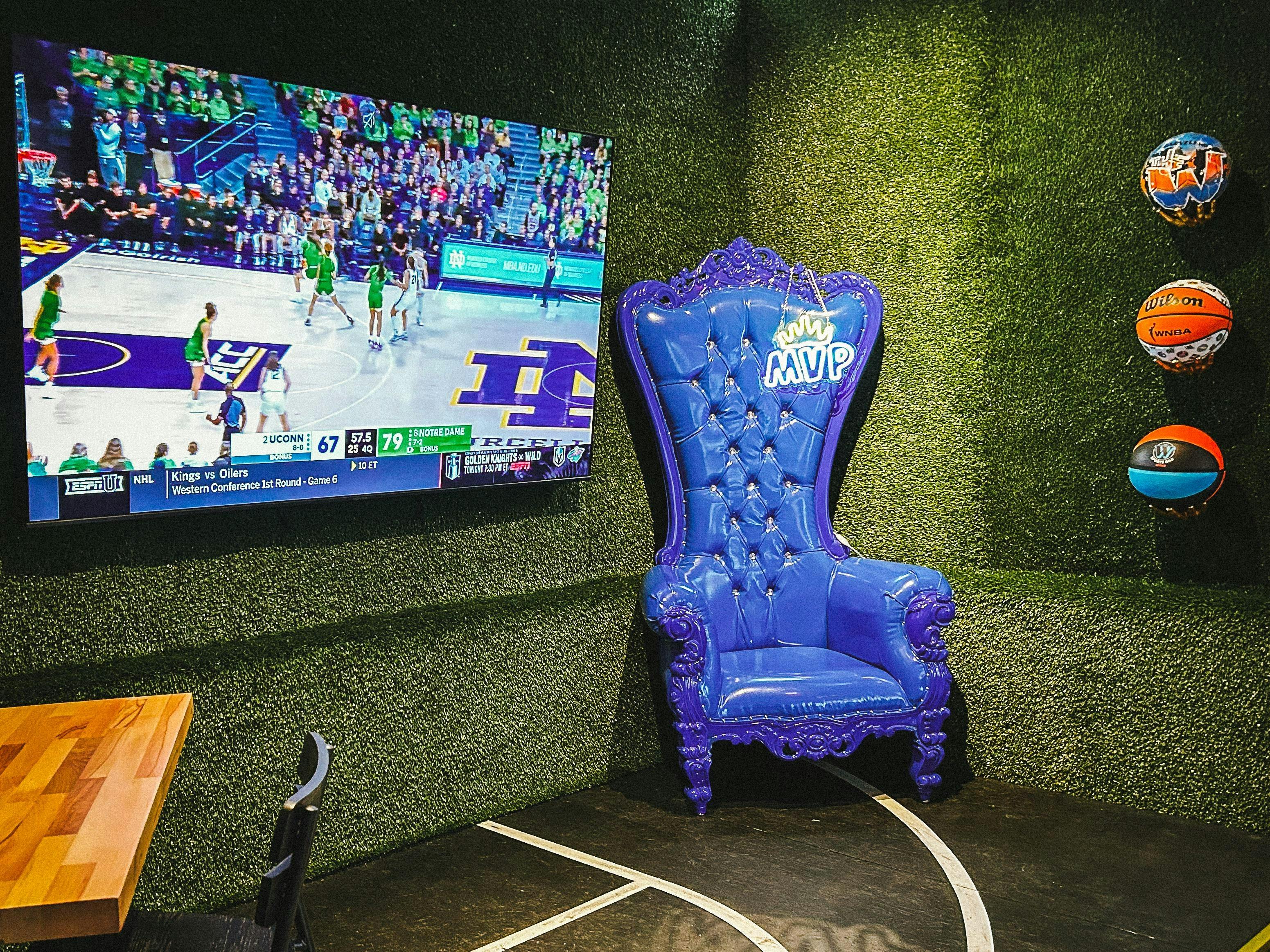 The W Sports Bar