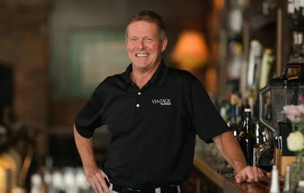 alcoholic drink, barware, liquor, smile, bar, drinkware