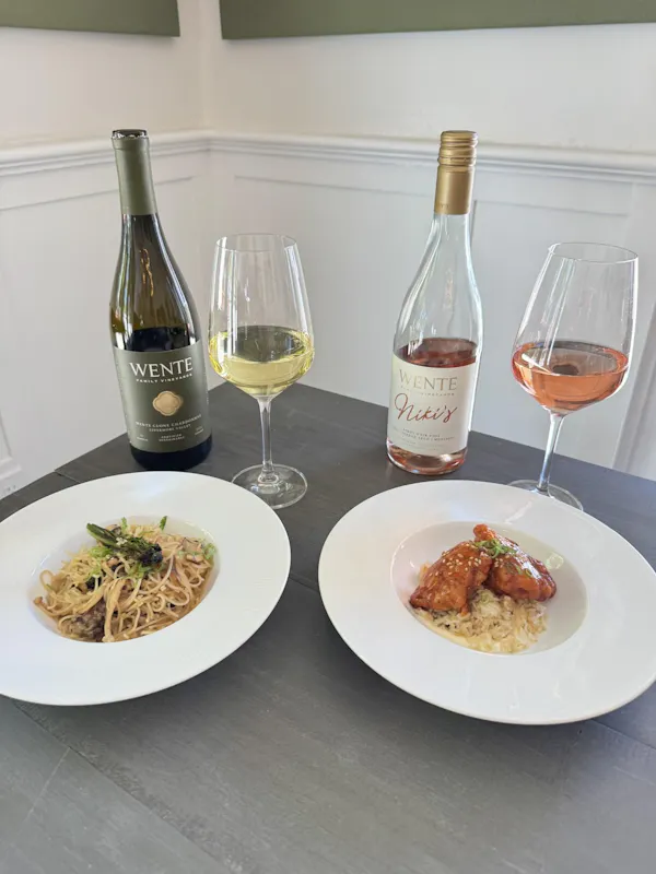 tableware, stemware, barware, wine glass, drinkware, alcoholic drink