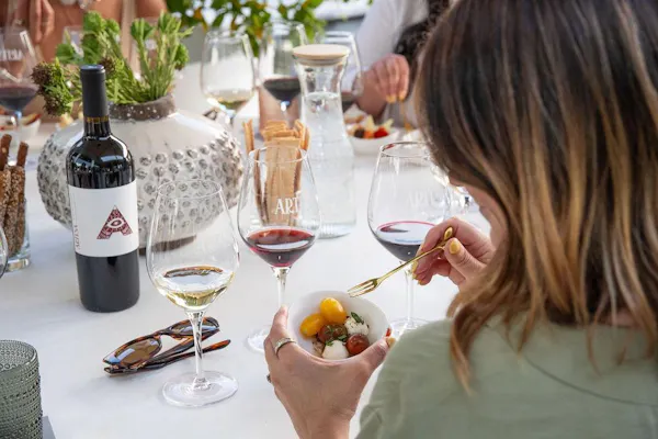 tableware, stemware, drinkware, food, wine glass, alcoholic drink