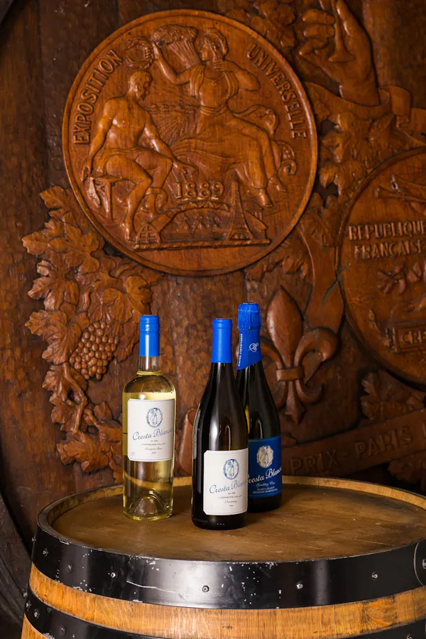 barrel, label