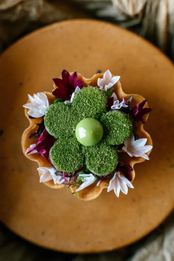 food, garnish, finger food, culinary arts, dessert, cake