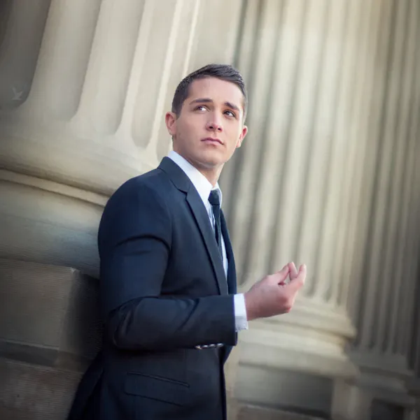 eyebrow, collar, formal wear, blazer, neck, suit