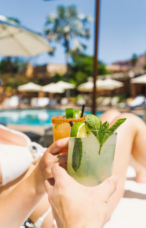 alcoholic drink, tableware, cocktail, classic cocktail, juice, liquor