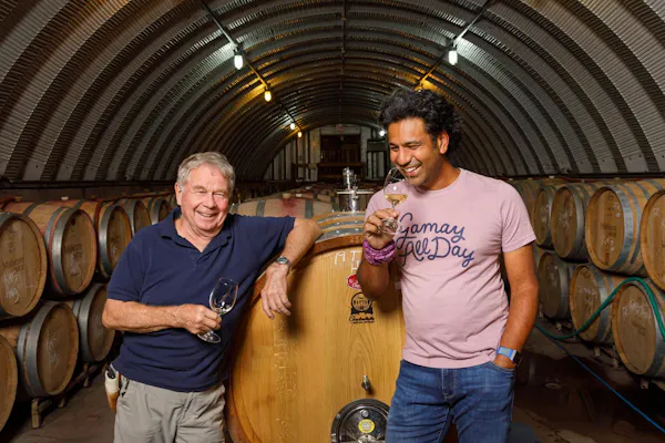 smile, barrel, flash photography, winery, drink, t-shirt