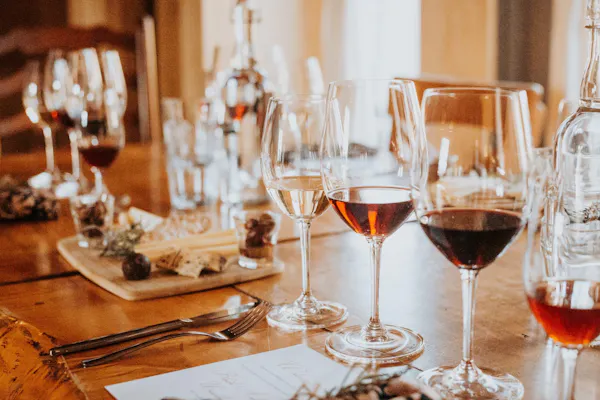 tableware, table, food, drinkware, stemware, barware
