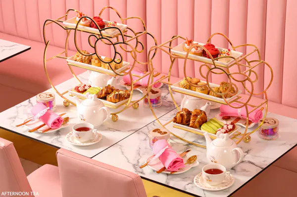 tableware, cake, dessert, pink, food, serveware