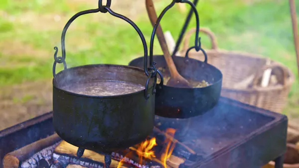 cookware and bakeware, cooking, dutch oven, cauldron