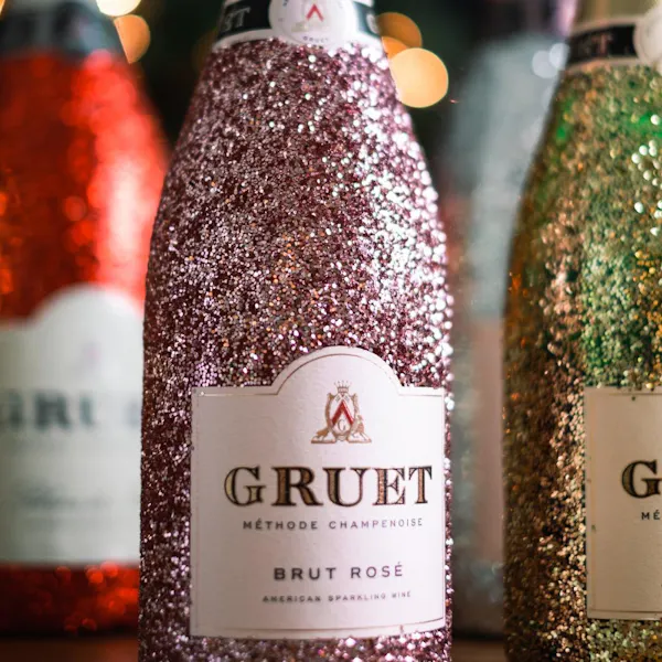 bottle, red, alcoholic drink, glass bottle, liquid, alcohol