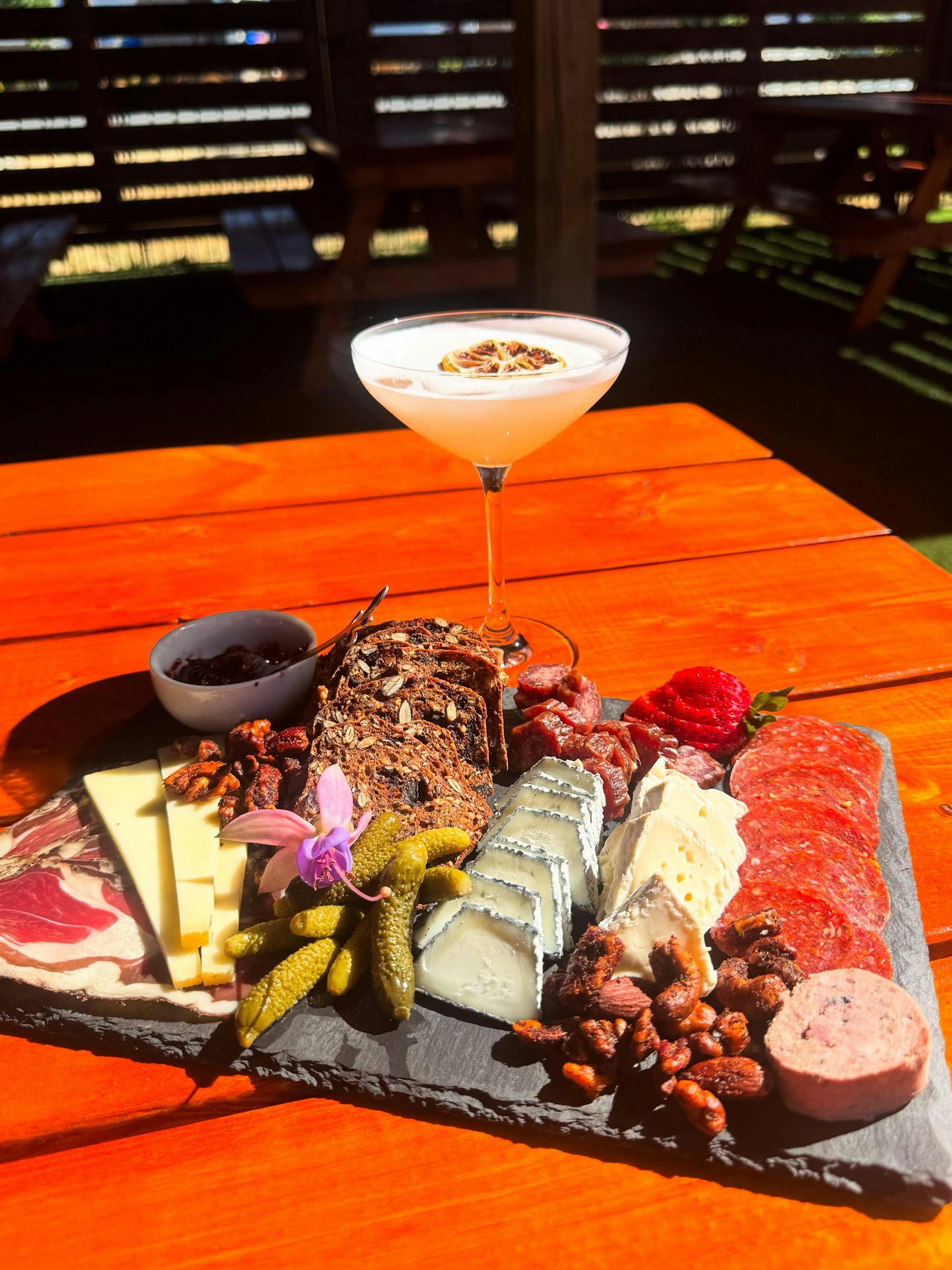 Ryes & Shine Craft Distillery