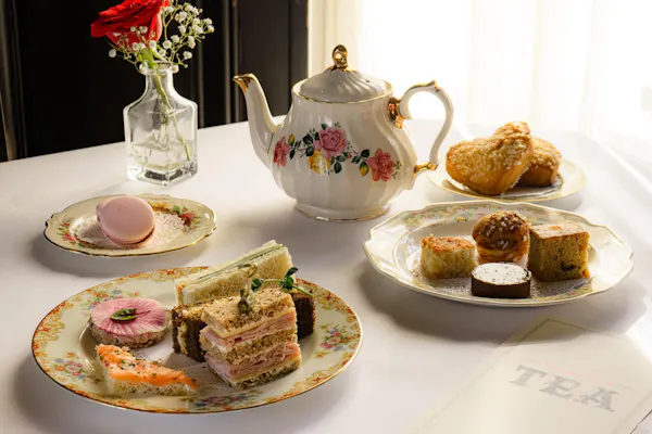 tableware, serveware, food, dishware, teapot, porcelain