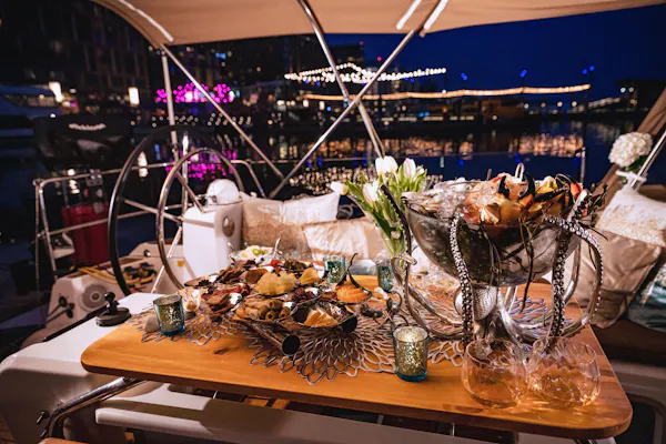 table, tableware, plant, decoration, barware, stemware