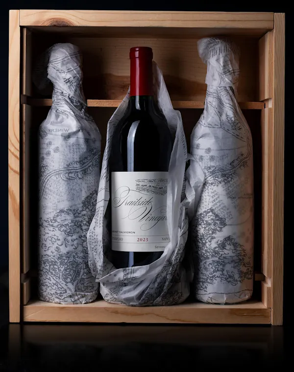 bottle, alcoholic drink, glass bottle, liquor, wine bottle, wine