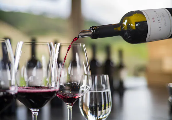 bottle, drinkware, liquid, tableware, wine, stemware