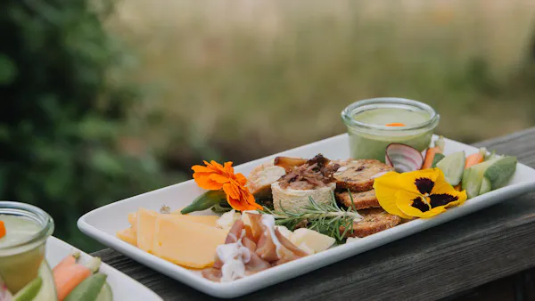 food, tableware, ingredient, produce, fruit, vegetable