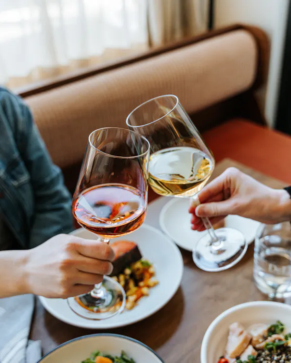 stemware, tableware, food, drinkware, wine glass, barware