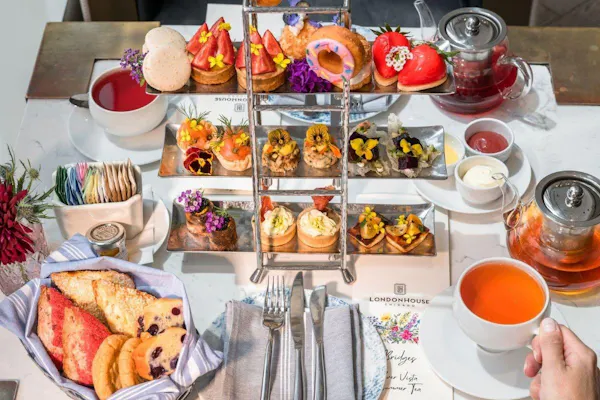 food, tableware, serveware, dessert, finger food, ingredient