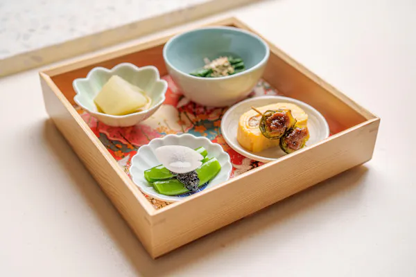 tableware, food, dishware, serveware, plate, porcelain