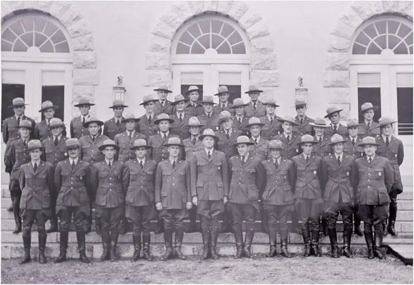 uniform, social group, military person, team, crew, troop