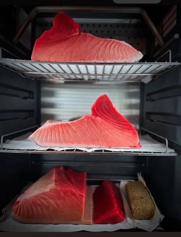 shoe, shelf, light, orange, red, wood