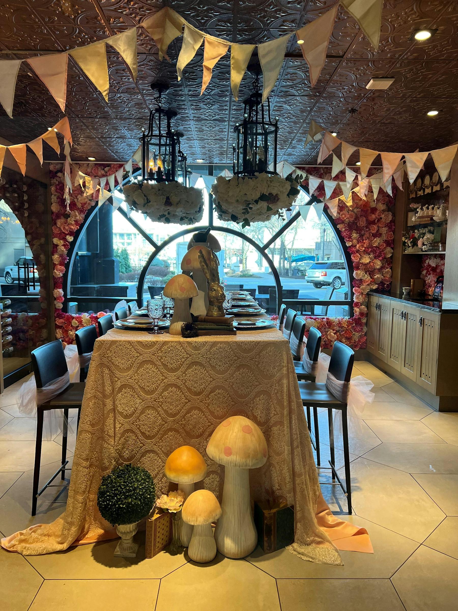 OAK + CRU Social Kitchen & Wine Bar Kelowna, BC Tock