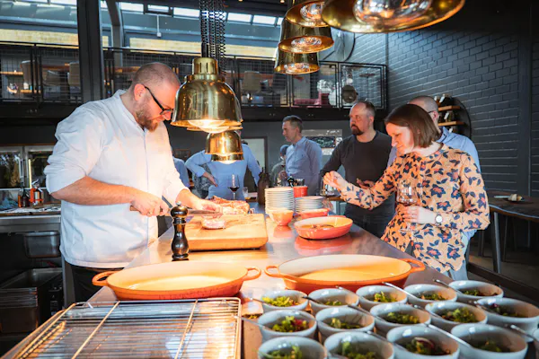 chef, cooking, cook, cookware and bakeware, kitchen, restaurant