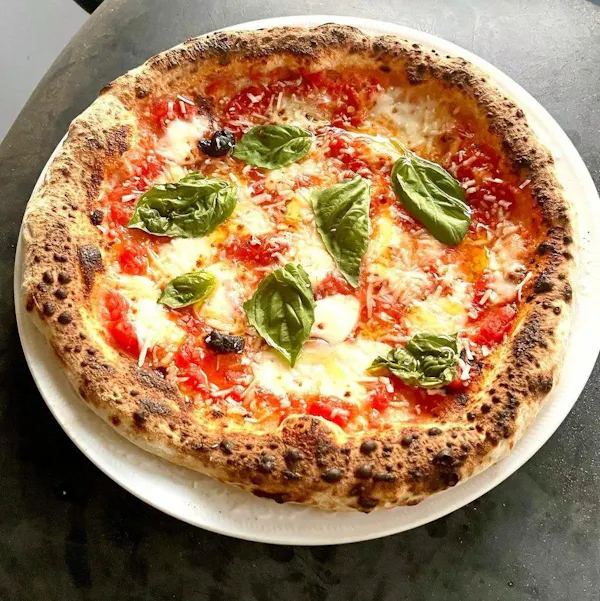 food, pizza, ingredient, tableware, fast food, pizza cheese