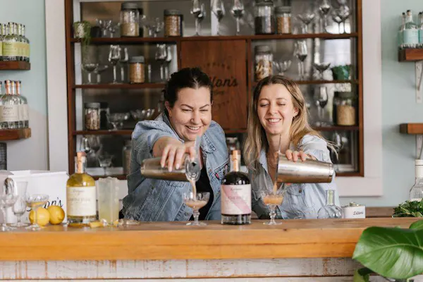 smile, shelf, plant, barware, shelving, wood