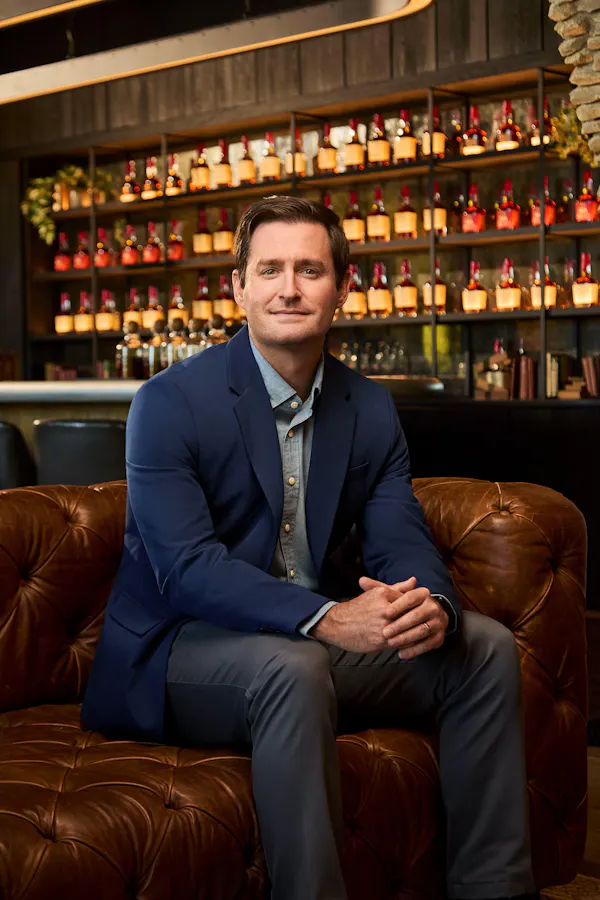 smile, alcoholic drink, bar, liquor, liquor store, pub